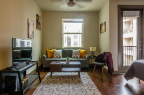 FRONTDESK 5755 Hermann Park Apts Downtown Houston